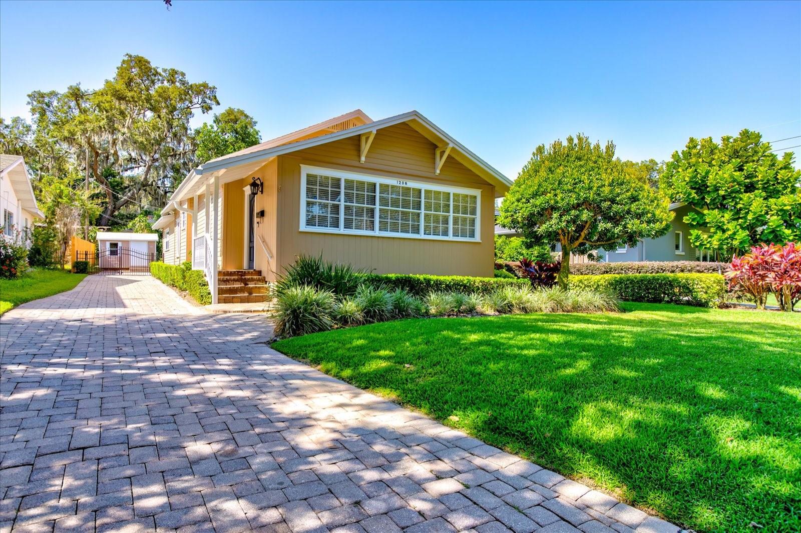 Oakley St, Orlando, FL 32806