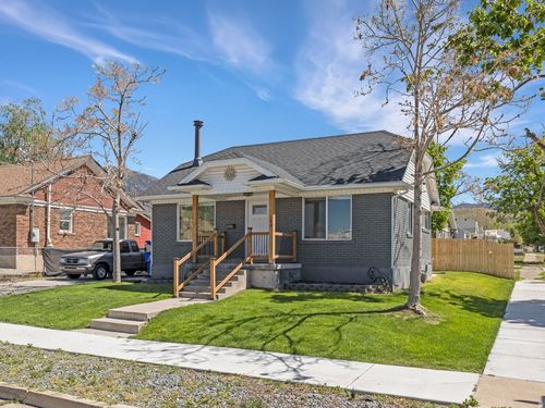 146 Utah Ave, Tooele, UT, 84074-1860 | Card Image