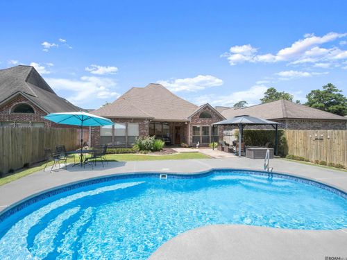 30786 La Madeline Ct, Denham Springs, LA, 70726 | Card Image