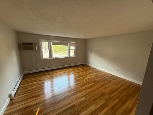 apt-6-157 Stone St, Walpole, MA, 02081-2859 | Card Image
