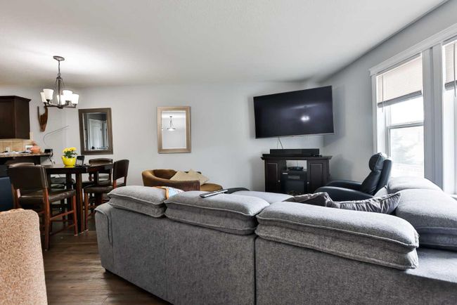4 - 24 Cougar Cove N, Home with 3 bedrooms, 1 bathrooms and 1 parking in Lethbridge AB | Image 11