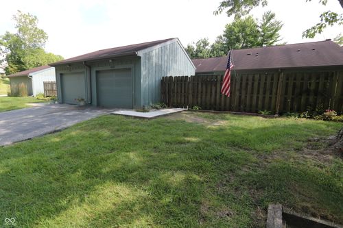 5023 Fairway Dr, Avon, IN, 46123-4609 | Card Image