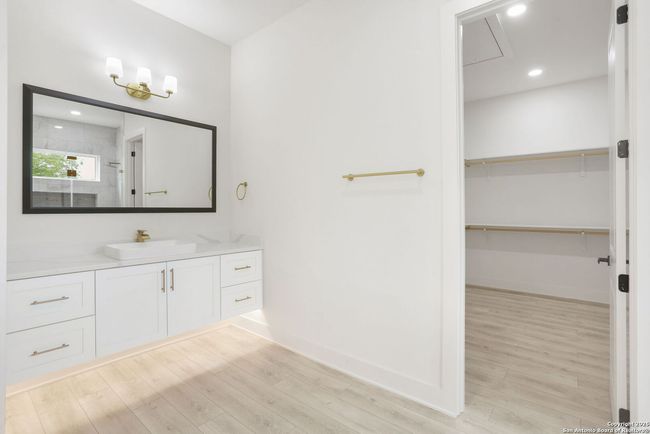 11010 Nina Rdg, House other with 4 bedrooms, 3 bathrooms and null parking in San Antonio TX | Image 31