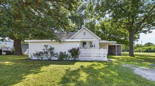 804 N 4th St, Jay, OK, 74346-2504 | Card Image