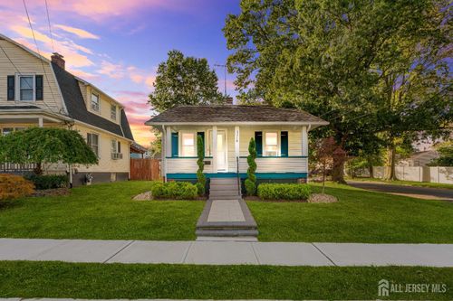 42 W Foch Ave, Milltown, NJ, 08850-1928 | Card Image