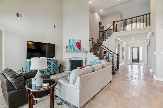 25214 Angelwood Springs Ln, House other with 5 bedrooms, 5 bathrooms and 3 parking in Tomball TX | Image 11