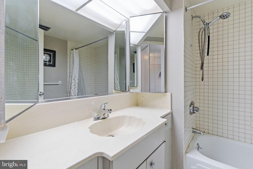 Residential in PHILADELPHIA 2