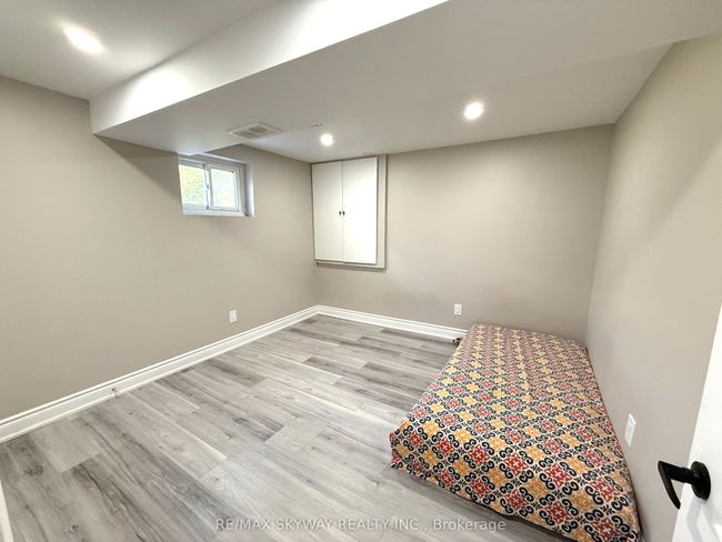 7461 Netherwood Rd, House other with 4 bedrooms, 4 bathrooms and 4 parking in Mississauga ON | Image 32