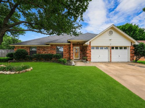 1432 Country Meadows Dr, Bedford, TX, 76021-3459 | Card Image