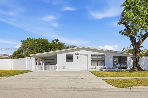 6213 Nw 9th St, Margate, FL, 33063-3601 | Card Image