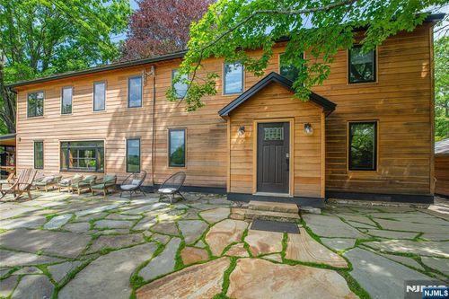 62 Mount Pleasant Rd, Columbia, NJ, 07832-2631 | Card Image