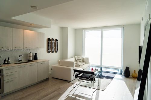 apt-3607-55 Sw 9th St, Miami, FL, 33130-4513 | Card Image