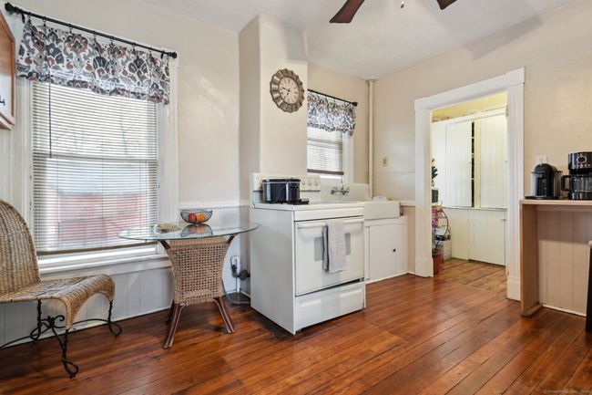 117 Bridge St, Home with 8 bedrooms, 3 bathrooms and null parking in Willimantic CT | Image 5