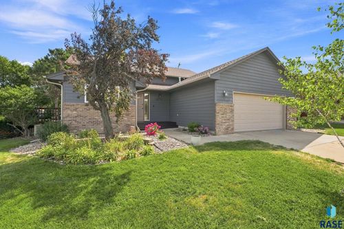 6216 S Mogen Ave Avenue, Sioux Falls, SD, 57108-5701 | Card Image