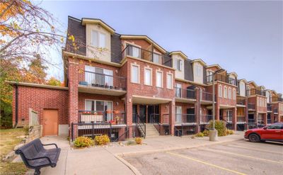 10C - 45 Cedarhill Cres, Townhouse with 1 bedrooms, 1 bathrooms and 1 parking in Kitchener ON | Image 2