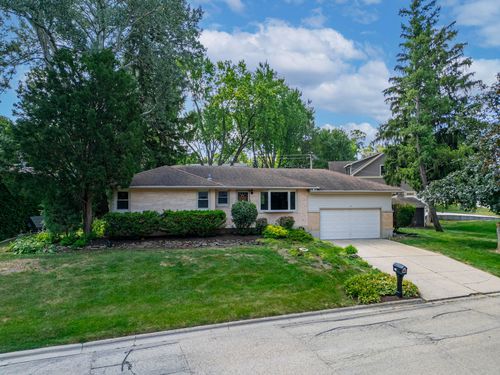 508 Oak Dr, East Dundee, IL, 60118-1509 | Card Image
