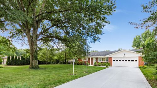 41 Denison Ct, Granville, OH, 43023-1429 | Card Image
