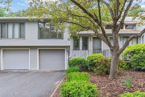 51-51 Nottingham Rd, Grafton, MA, 01519-1536 | Card Image