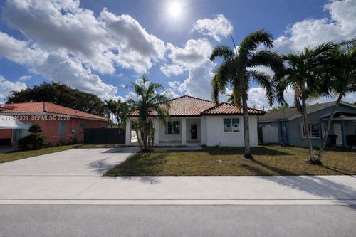 506 Nw 7th St, Homestead, FL, 33030-5783 | Card Image
