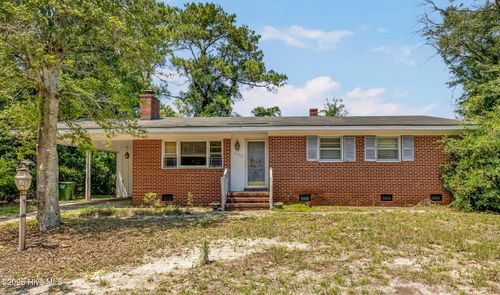 603 Holbrooke Ave, Wilmington, NC, 28412-6418 | Card Image