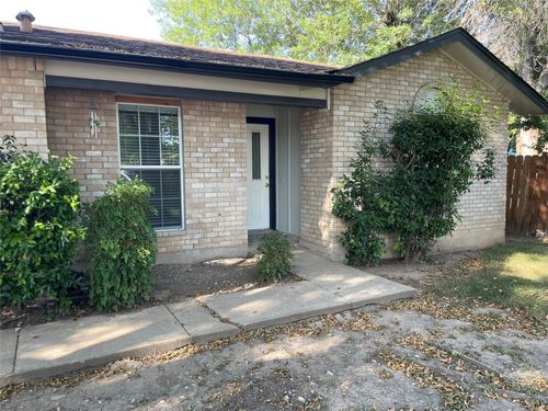 5700 Limerock Hollow, Austin, TX, 78744 | Card Image