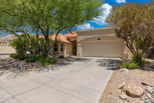 15407 S 38th St, Phoenix, AZ, 85044-6606 | Card Image