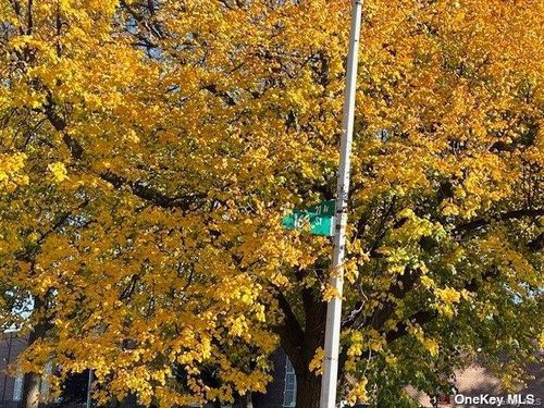 163 21st Ave, Whitestone, NY, 11357-4026 | Card Image