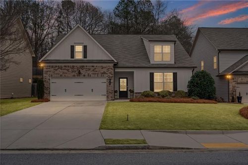 14 Frost Cv, Hoschton, GA, 30548-2290 | Card Image