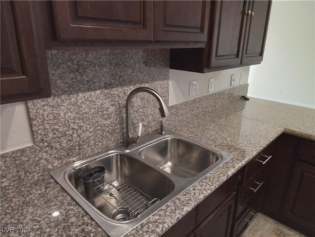 1869 Arbol Verde Way, Townhouse with 4 bedrooms, 2 bathrooms and null parking in Las Vegas NV | Image 27