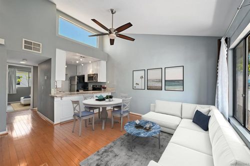 5-4576 Hawley Blvd, San Diego, CA, 92116-3469 | Card Image