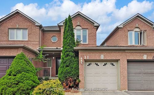 11 Birchcliffe Dr, Brampton, ON, L6Z4T3 | Card Image