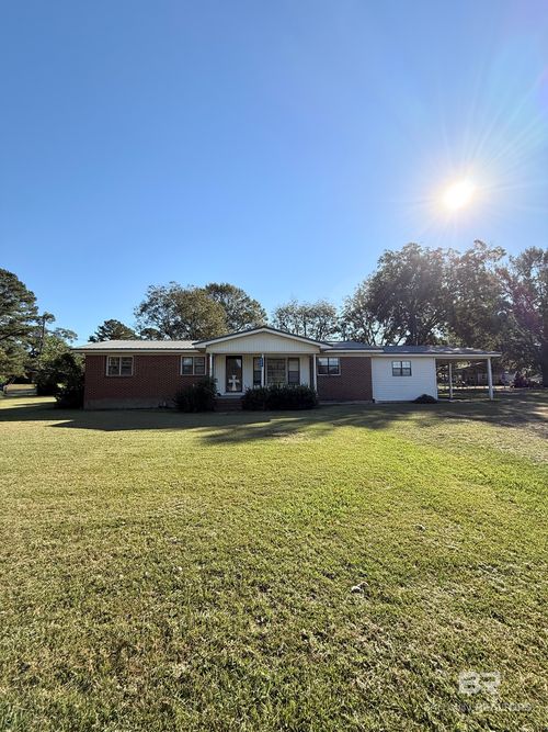 568 West Ave, Frisco City, AL, 36445-4406 | Card Image