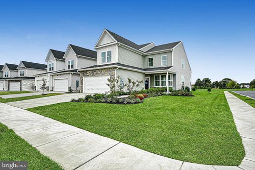 2213 Winchelsea Pkwy, MIDDLETOWN, DE, 19709-3357 | Card Image