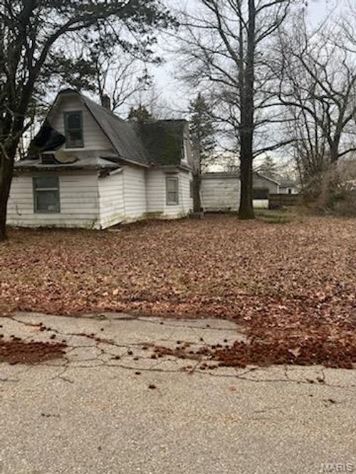 701 Orchard St, Saint James, MO, 65559-1825 | Card Image