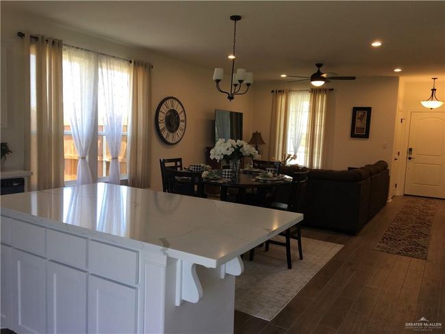 14013 Boykin Creek Rd, House other with 3 bedrooms, 3 bathrooms and 2 parking in McAllen TX | Image 5