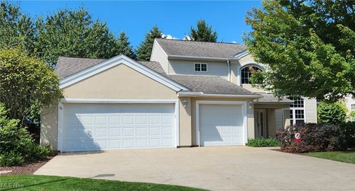 2668 Walton Blvd, Twinsburg, OH, 44087-2979 | Card Image