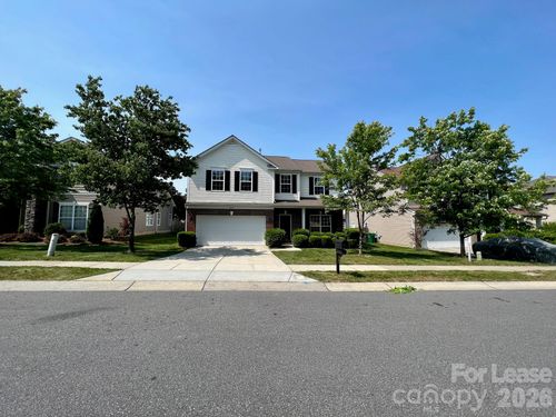 10311 Dominion Village Dr, Charlotte, NC, 28269-7916 | Card Image