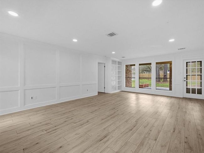 17627 Terrawren Ln, House other with 4 bedrooms, 3 bathrooms and 2 parking in Spring TX | Image 4
