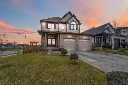 1 Hopkins St, Thorold, ON, L2V0E6 | Card Image