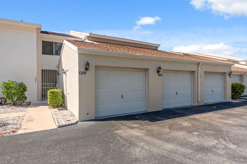 48-494 Bristle Cone Ln, NAPLES, FL, 34113-8316 | Card Image