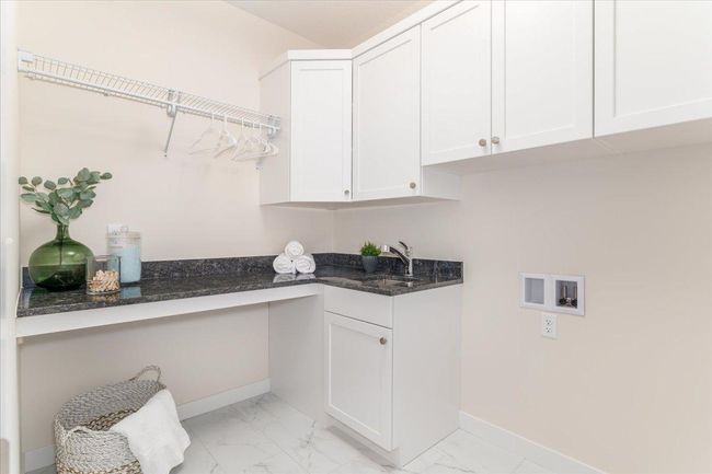 Laundry Room | Image 13