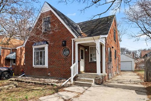 8594 Cloverlawn Street, Detroit, MI, 48204 | Card Image