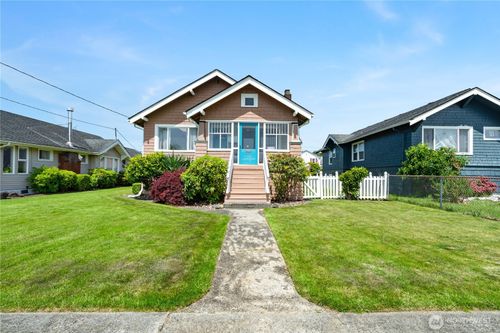 504 W 4th St, Aberdeen, WA, 98520-4918 | Card Image