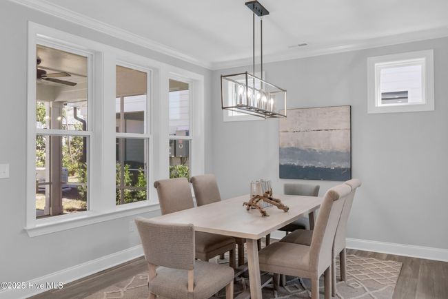 Similar Home | Image 13