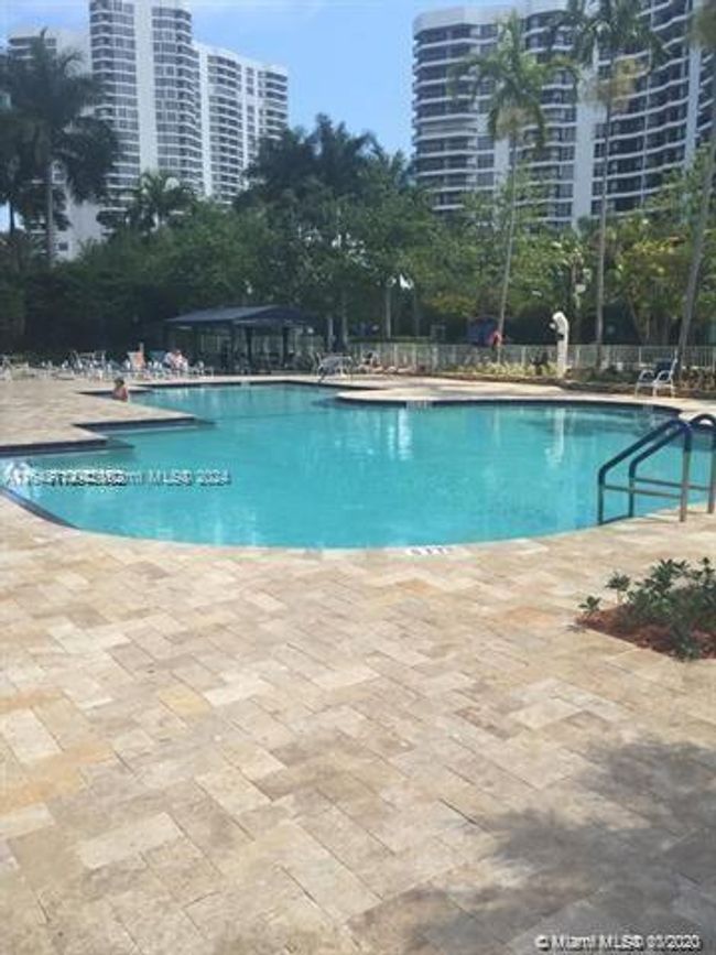 APT-3004 - 3500 Mystic Pointe Dr, Condo with 2 bedrooms, 2 bathrooms and null parking in Aventura FL | Image 13