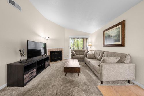 42-11150 Trinity River Dr, Rancho Cordova, CA, 95670-2955 | Card Image