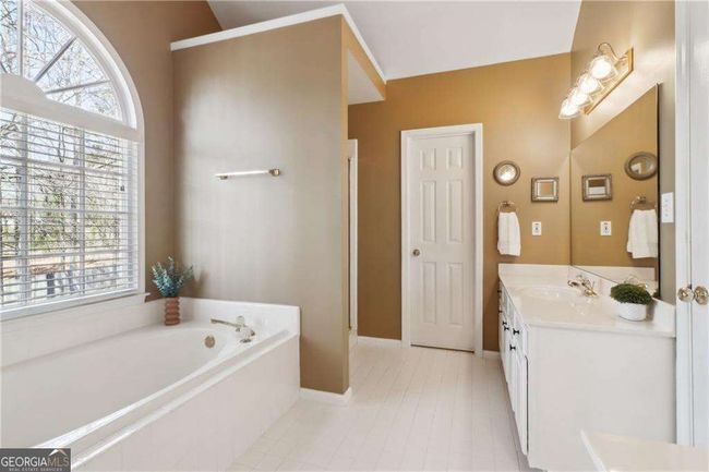 1150 Cedar Bluff Trl Sw, House other with 4 bedrooms, 4 bathrooms and 2 parking in Lilburn GA | Image 28