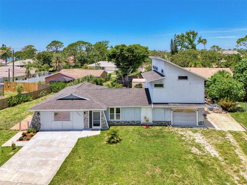 5864 Viola Rd, Venice, FL, 34293-6707 | Card Image