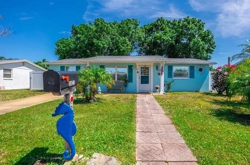 3427 Pinon Dr, HOLIDAY, FL, 34691-4714 | Card Image