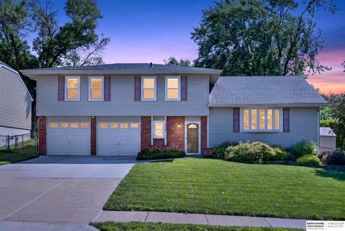 13629 Montclair Drive, Omaha, NE, 68144 | Card Image
